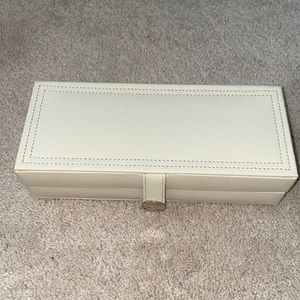 Pottery barn jewelry case
